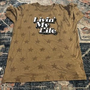 Livin my life tee
